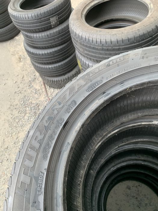 205/55R16 Bridgestone 4шт