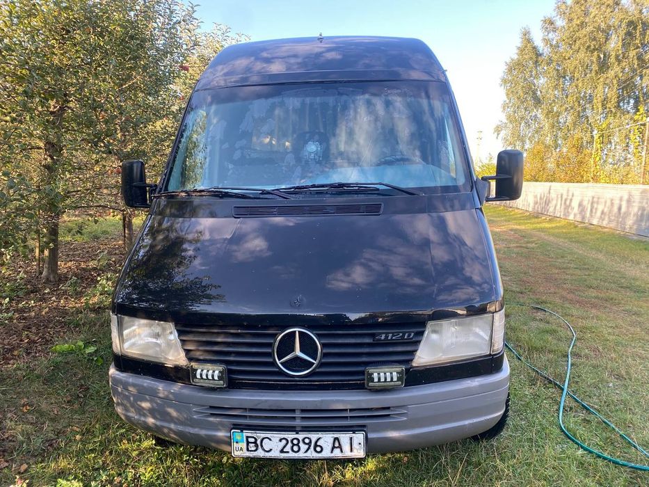 Mercedes-Benz Sprinter 412