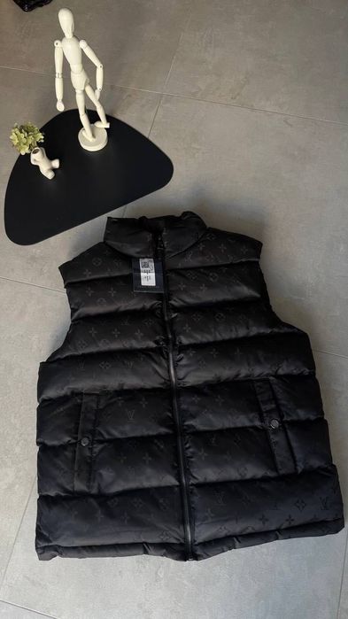 Безрукавка Louis Vuitton чорна | чоловіча S–XXL