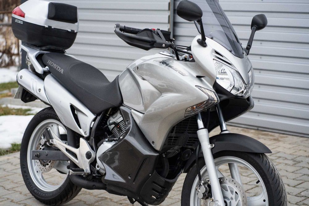 Honda XL 125 Varadero 2010 Travel Edition kat. A1/B