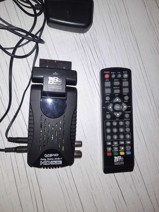 Dekoder DVB-T HD Dual sprawny z pilotem