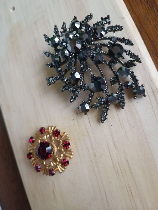 Продам ретро брошки