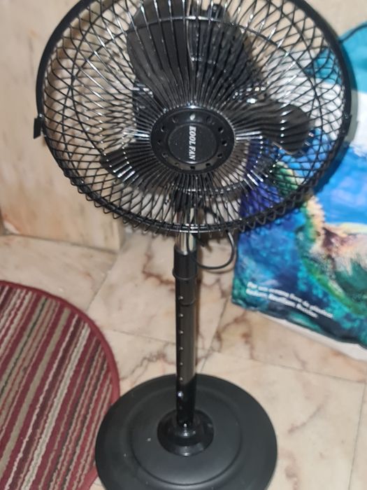 Vendo Tenda e ventoinha