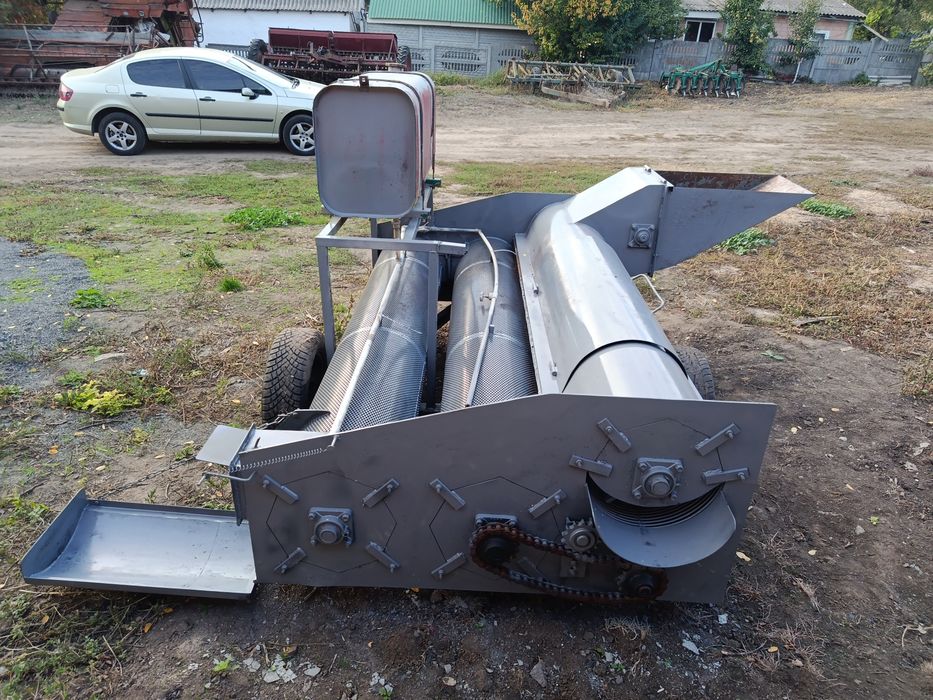 Продам гарбузовий комбайн