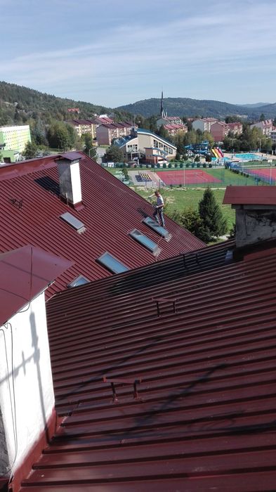 Malowanie dachów  Mycie dachu