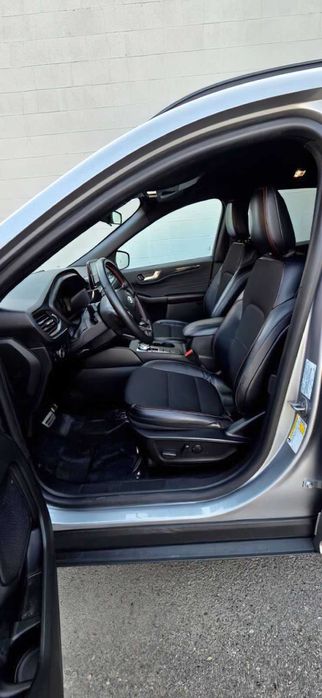 Ford Escape ST-Line Select      2023