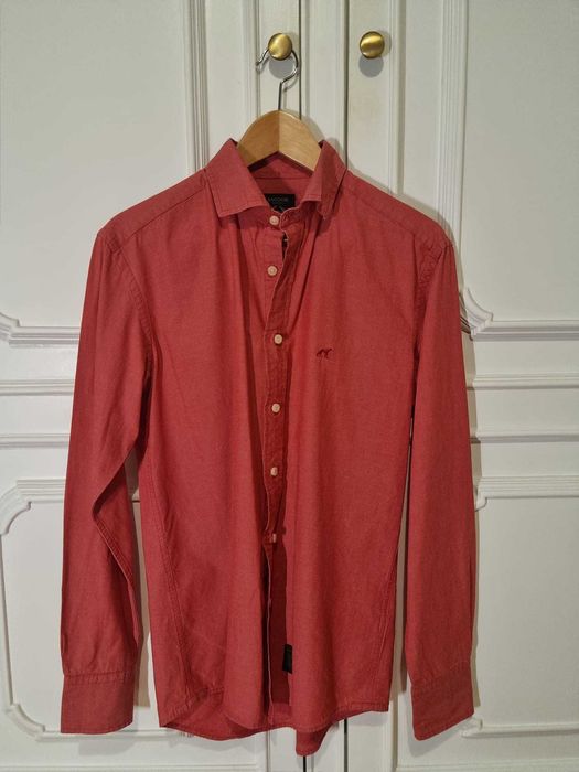 4 Camisas Sacoor (+1 Lion of Porsches +1 Casaco Sacoor)