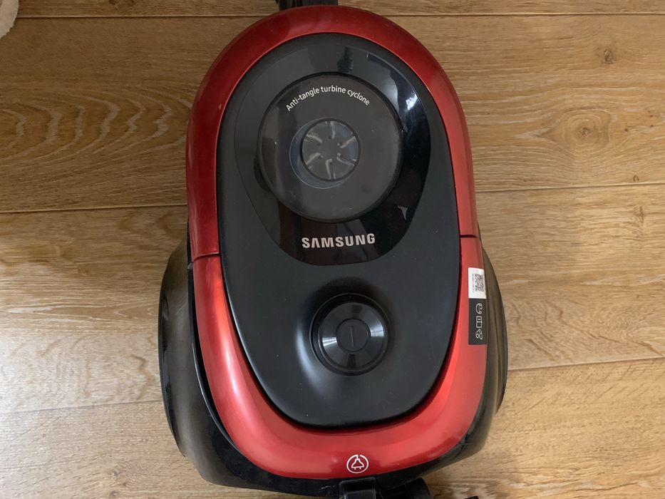 Пилосос SAMSUNG VC07M2110SR/UK
