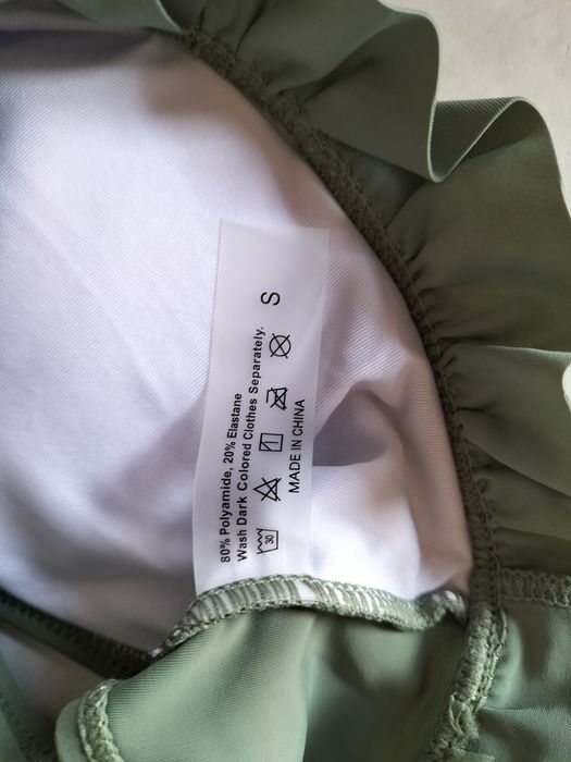 Bikini verde seco novo