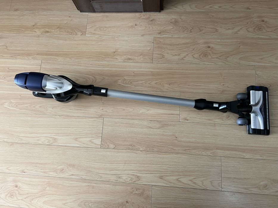 Aspirador vertical Rowenta Air Force