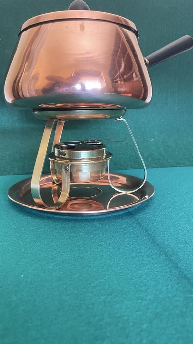 Fondue antigo em cobre