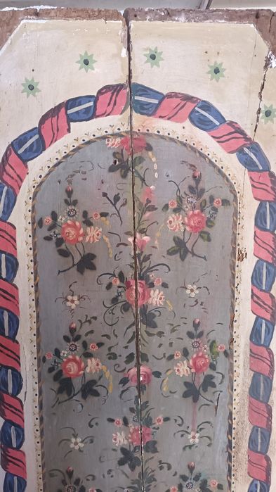 Painel pintado sobre madeira