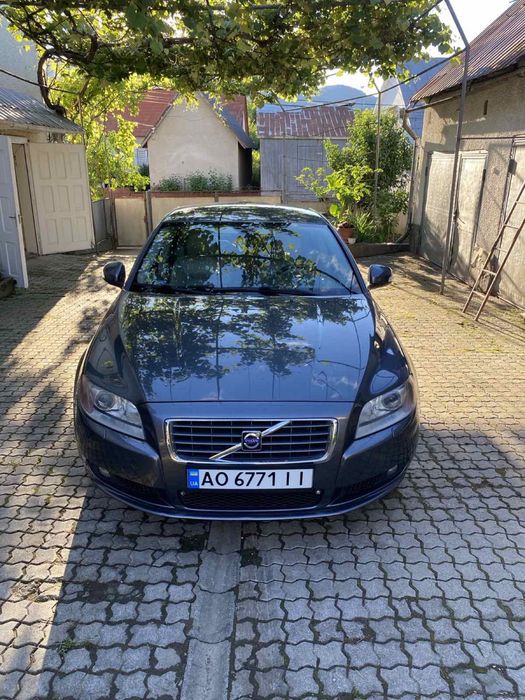 VOLVO S80 2008 рік гарний стан,пробіг рідний