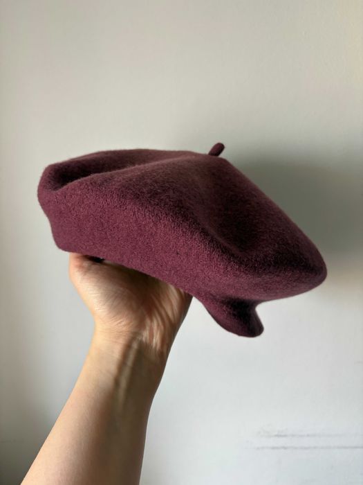 Wełniany beret śliwkowy Frezko