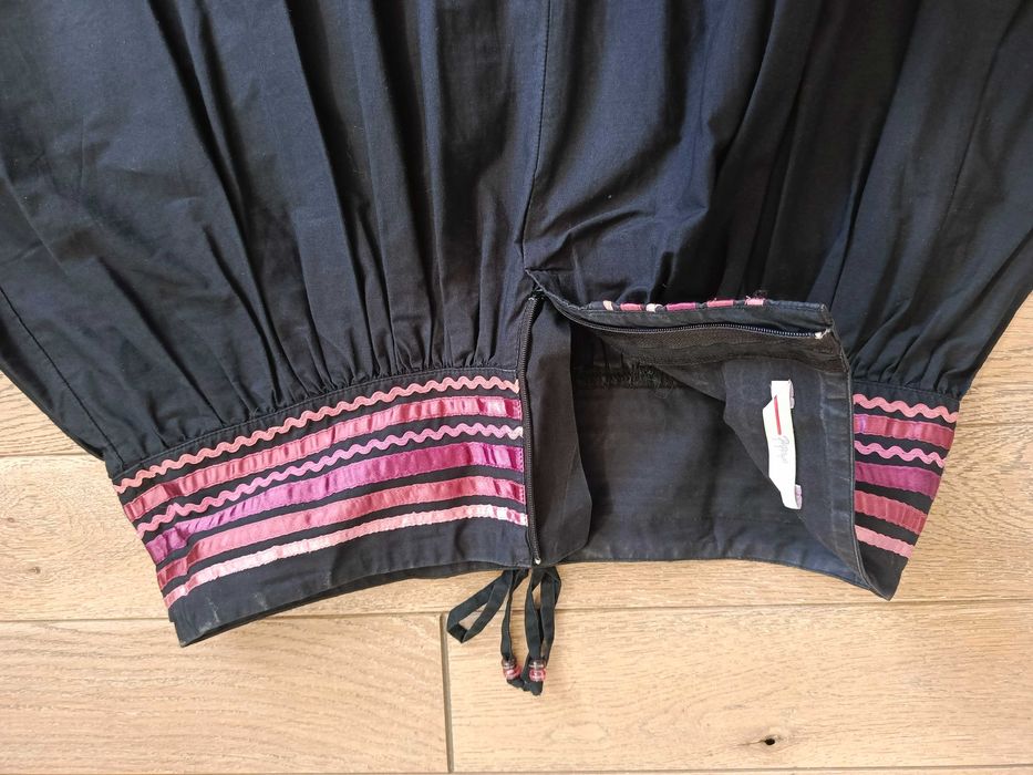 Folkowa spódnica boho etno w kwiatki w paski