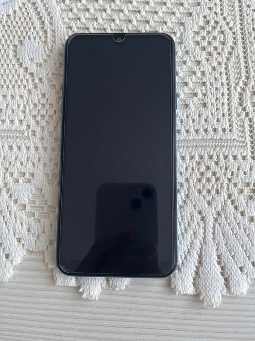 Smartfon LG K40S