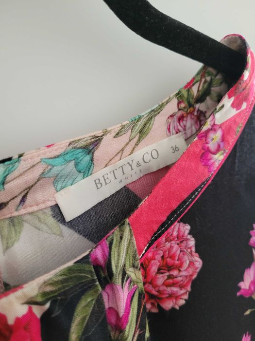 Bluzka 100% wiskoza Betty & Co nowa 36.