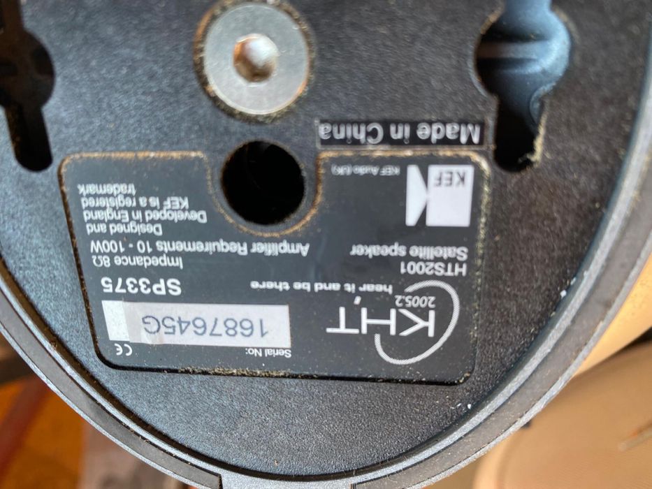 Colunas KEF HTS2001 (pack)