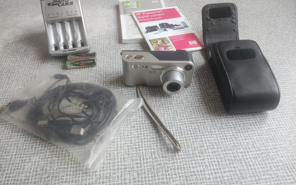 Цифровая камера HP Photosmart M 407, зарядное устройство Photo Cam III