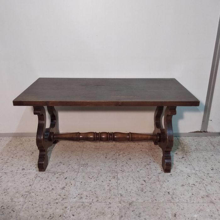 Mesa de centro antiga
