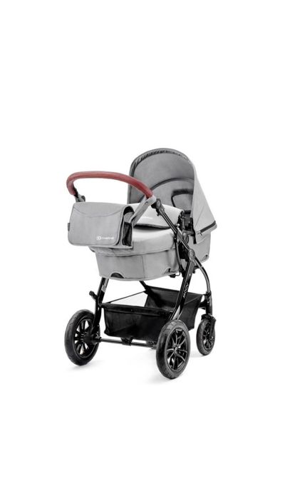 Carrinho bebê Kinderkraft + Carrinho Assalvo cor  Rosa