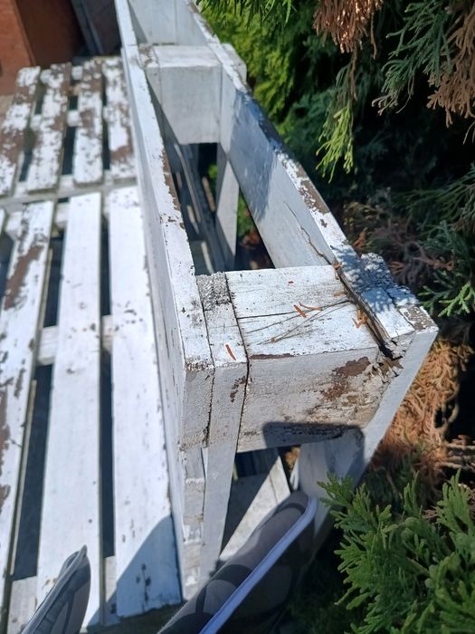 Ławki ogrodowe z palet