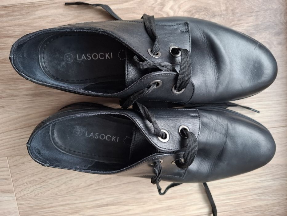 Pantofle półbuty skórzane damskie Lasocki