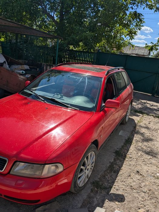 Продам Audi A4 B5 1.8 ADR