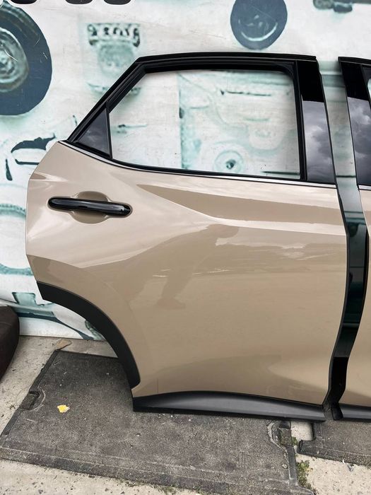 Lexus NX 2 покоління Двері права сторона 22-26 року