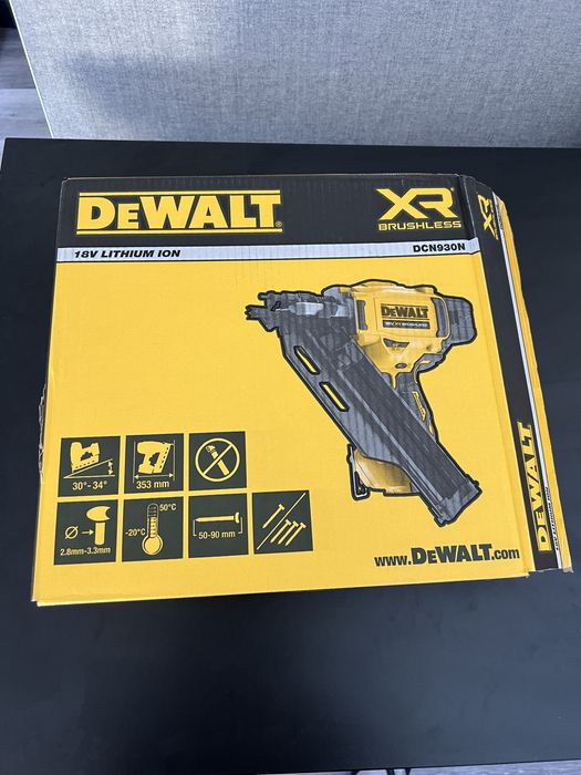 Акумуляторний нейлер DeWalt DCN930N 18V (2026 року)