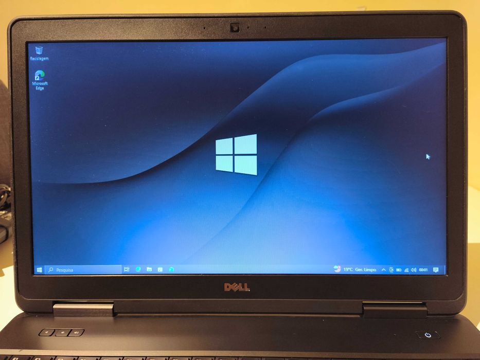 Dell Latitude E5540 | i5-4310U | 12GB RAM | SSD 512GB | Bateria NOVA
