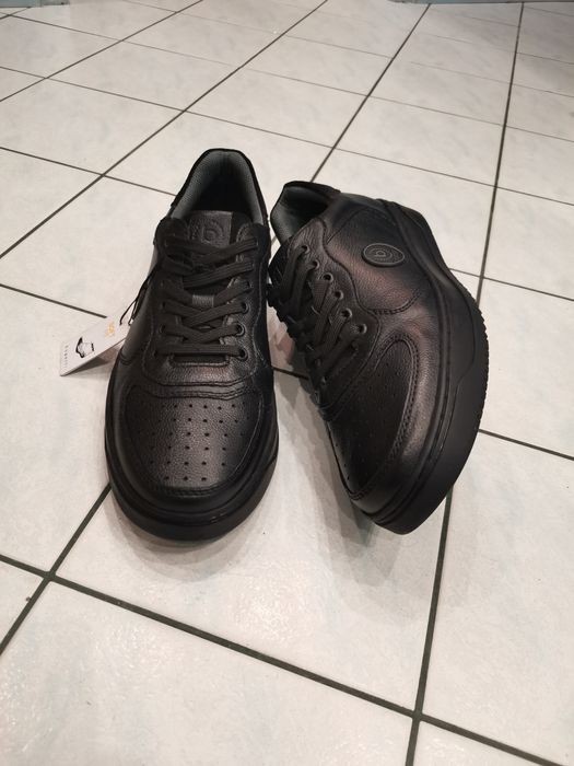 Buty Bugatti + Komplet Skarpetek Gratis