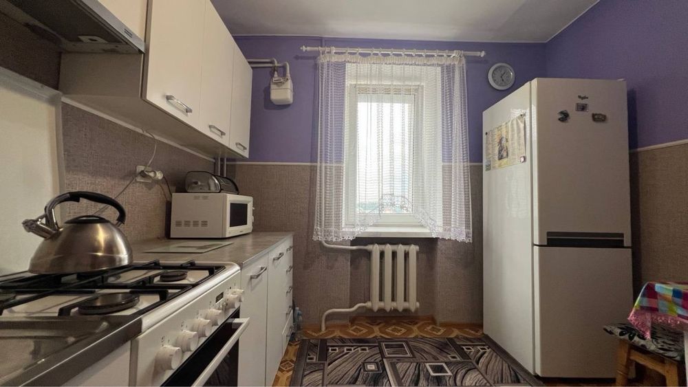 Продається затишна 2-кімнатна квартира по вул. Самбірській!