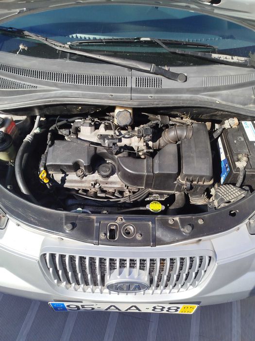 Kia Picanto Versão EX 1.0 - Ar condicionado, jantes especiais, kit distribuição efetuado.