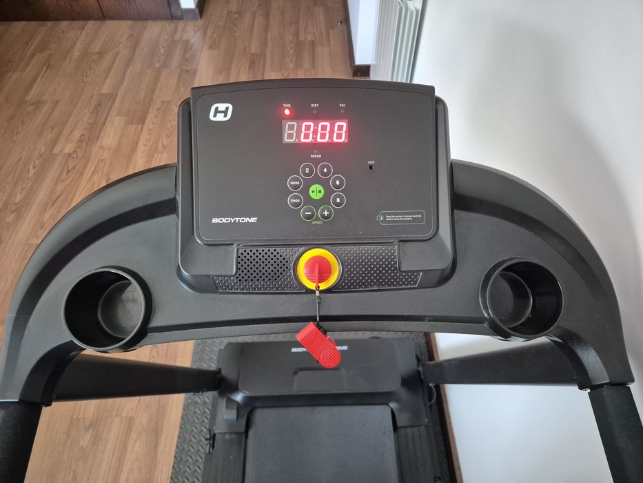 Passadeira Passadeira Elétrica BODYTONE DT12 – 12 km/h – Bom Estado
