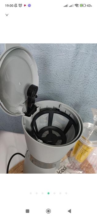 Кавоварка breville iced coffee maker plus з кавовою чашкою та трубочкою