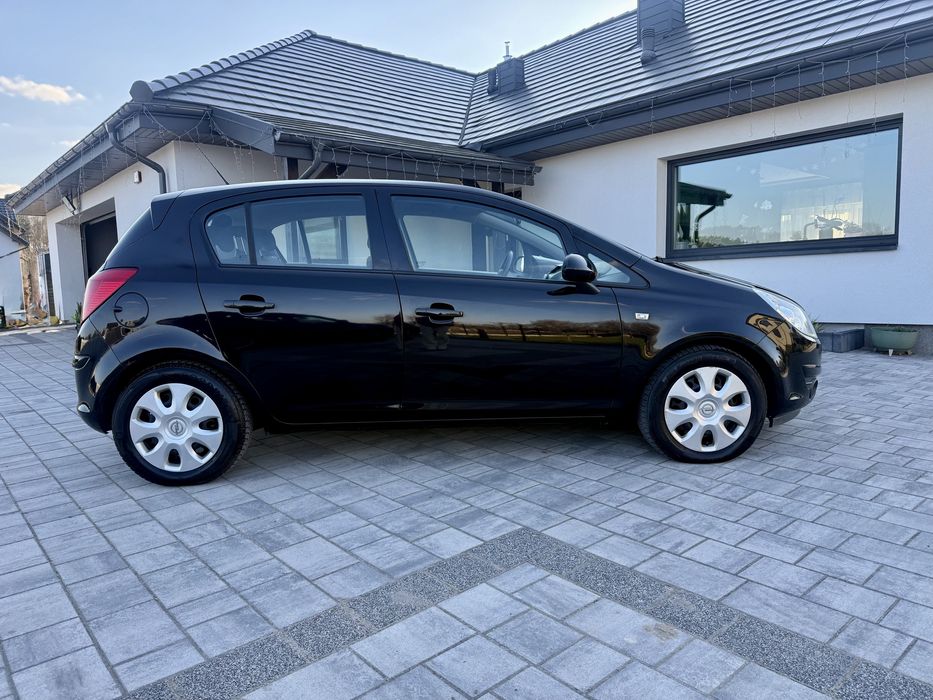 Opel Corsa  / D 2008 rok / 5 drzwi /klimatyzacja / piekna !