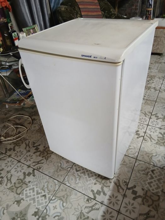 Холодильник Snaige