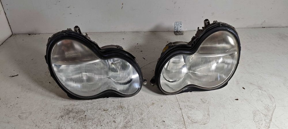 Mercedes C Klasa W203 S203 Xenon Sedan Lampy przód przednie komplet CENA ZA KOMPLET
