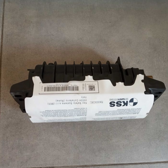 Подушка безпеки пасажирська 8T0880204 J Audi Q5 Ауди ку5 кю5