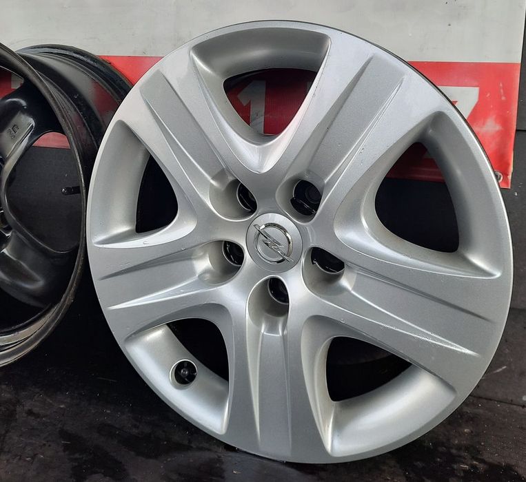 felgi stalowe strukturalne + kołpaki 17 5x120 et41 opel insignia