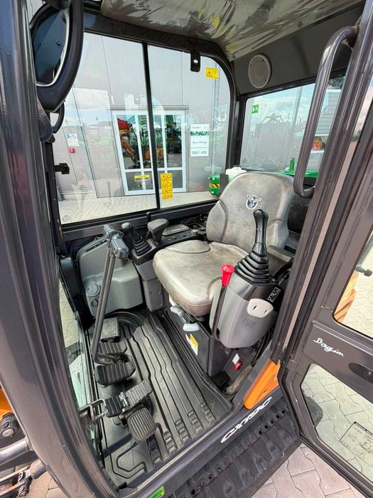 Minikoparka Case CX 19 C rok 2021 stan bdb. jak koparka Volvo, Cat