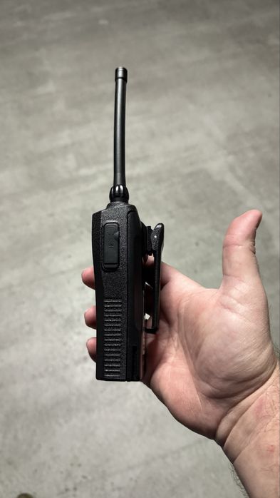 Kit Motorola CP040 VHF Rádios (Walkie Talkies profissionais)