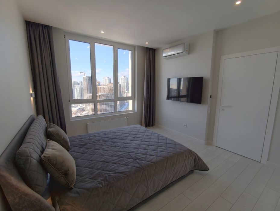 3К квартира ЖК Новопечерська вежа/Ліфти працюють завжди+Тепло/вода