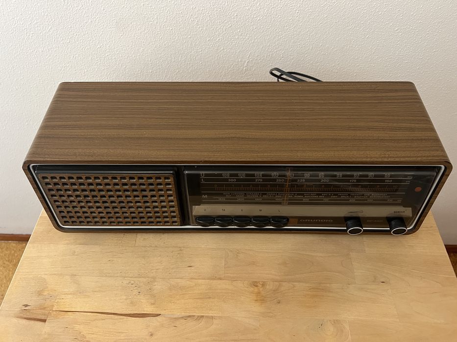 Radio Grundig RF420