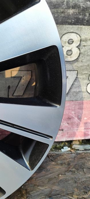 19 5x114,3 Kia oryginalne