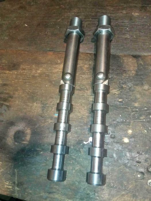 dkw nz350  podnozki pasazera, mocowanie blotnika , element do biegow