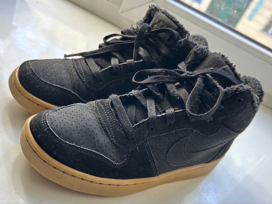Зимові черевики Nike