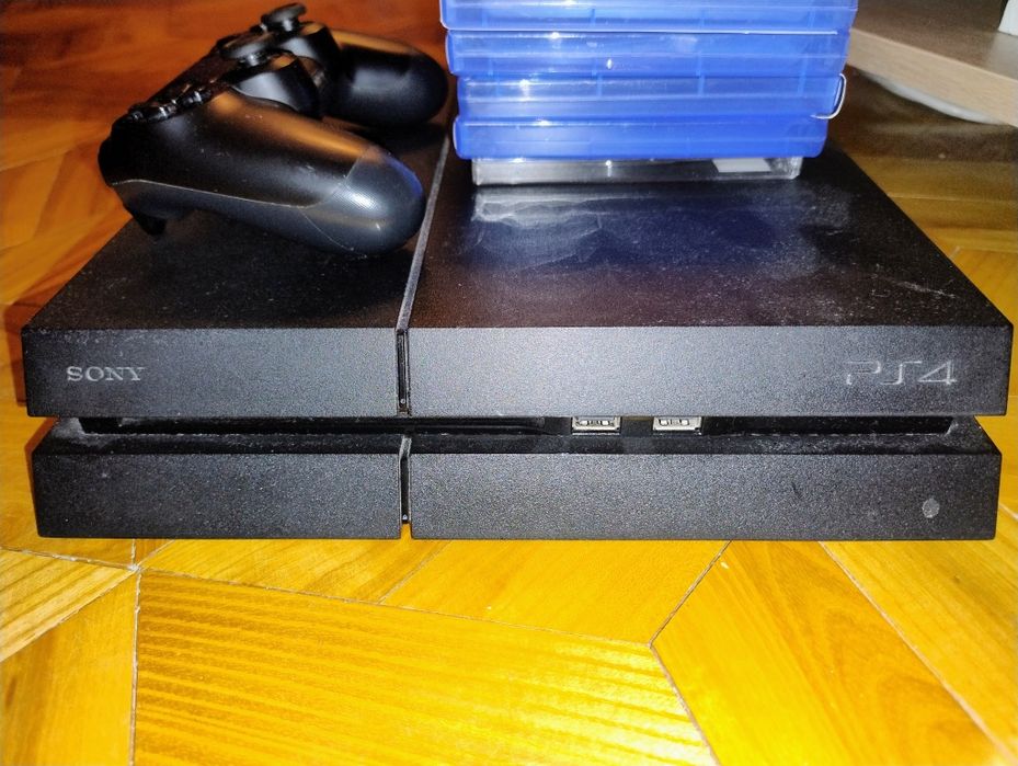 PS 4 + 5 gier stan b. Dobry