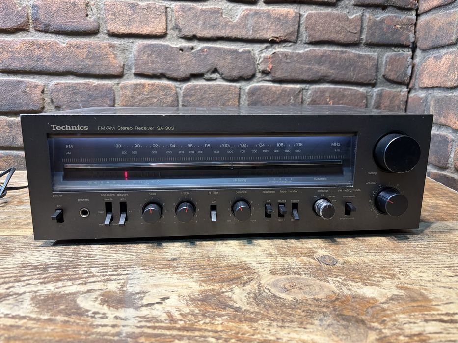 Amplituner Technics SA 303